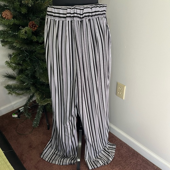 NWOT ROBERT LOUIS XL pin strip high waist wide leg dress pants - Picture 2 of 10